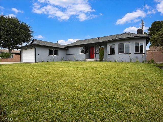 1030 S Pricedale, West Covina, CA 91790