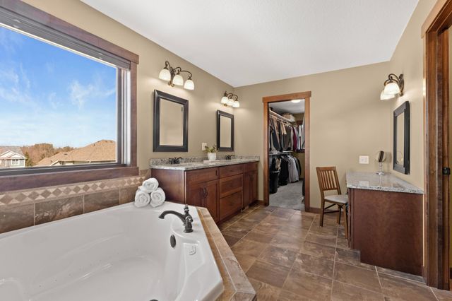 1451 Echo Ridge Street SW, Rochester, MN 55902