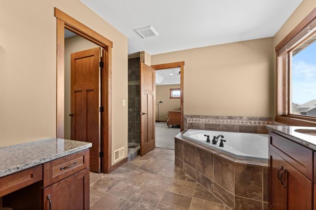 1451 Echo Ridge Street SW, Rochester, MN 55902