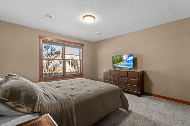 1451 Echo Ridge Street SW, Rochester, MN 55902