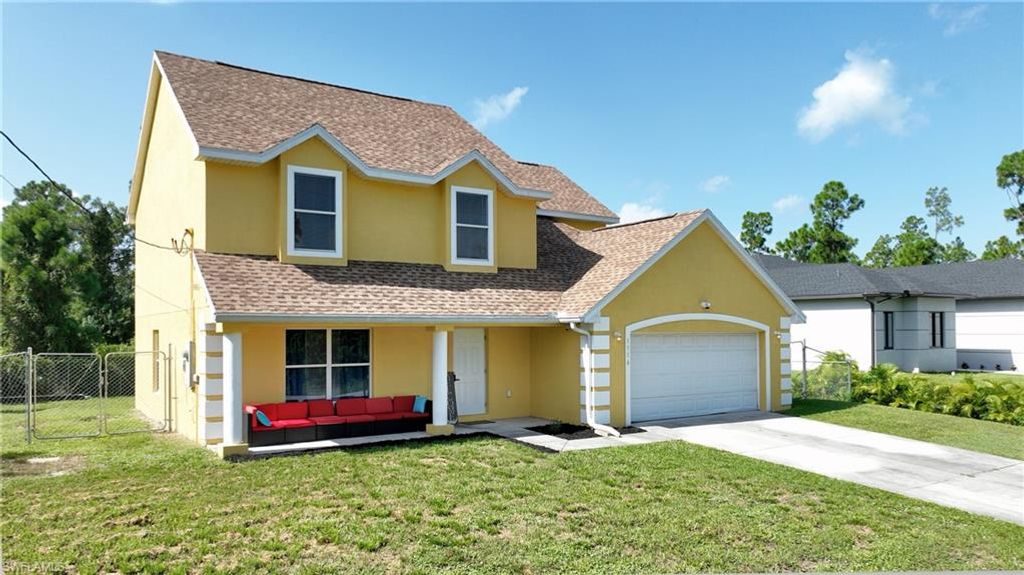 1116 Crestwood ST E, LEHIGH ACRES, FL 33974 — photo 2