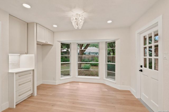12902 QUEENS FOREST ST, San Antonio, TX 78230