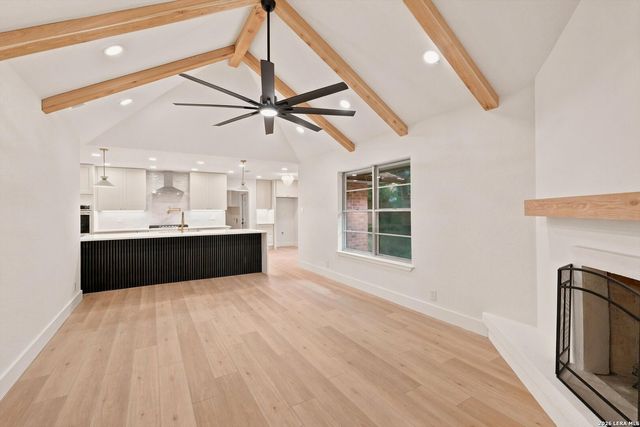 12902 QUEENS FOREST ST, San Antonio, TX 78230