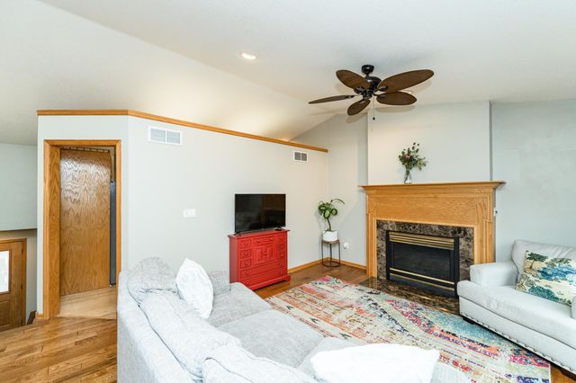 3620 Halling Place SW, Rochester, MN 55902