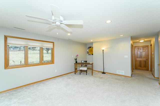 3620 Halling Place SW, Rochester, MN 55902