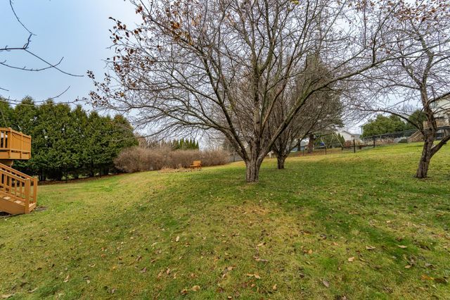 3620 Halling Place SW, Rochester, MN 55902