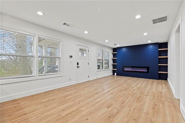 3200 Lowndes Street, East Point, GA 30344