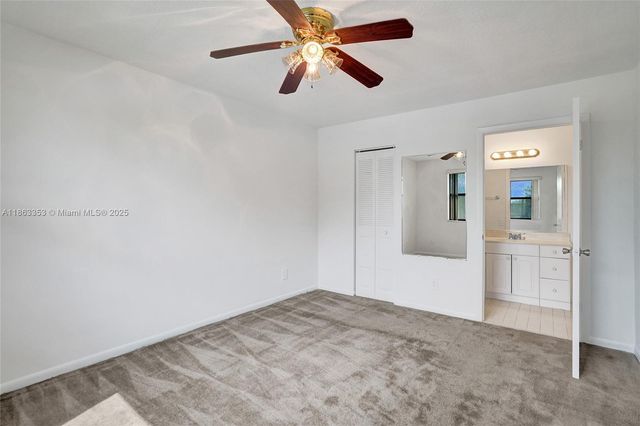1156 NW 106th Ter 204, Pembroke Pines, FL 33026