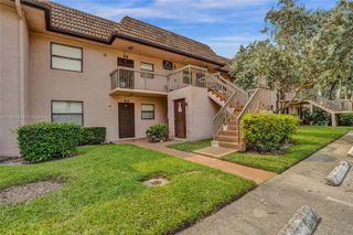 1156 NW 106th Ter 204, Pembroke Pines, FL 33026