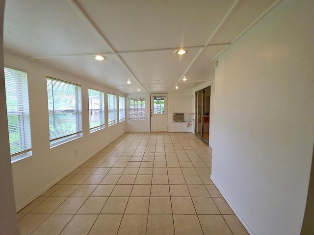 4901 Wing RD, Austin, TX 78749