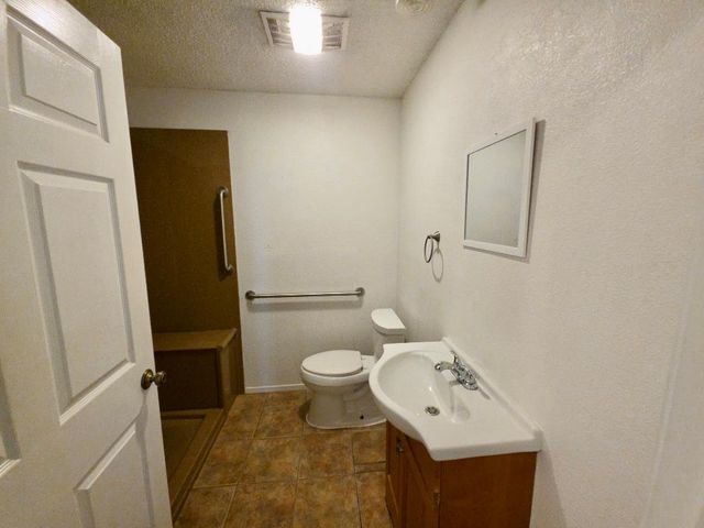 4901 Wing RD, Austin, TX 78749