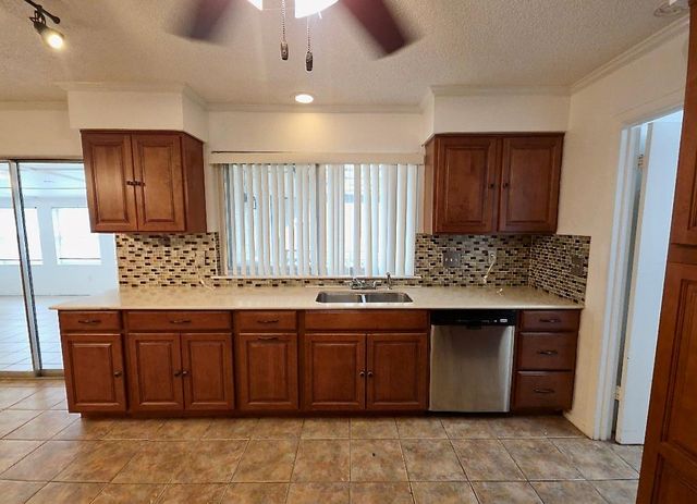 4901 Wing RD, Austin, TX 78749