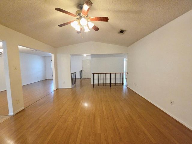 4901 Wing RD, Austin, TX 78749