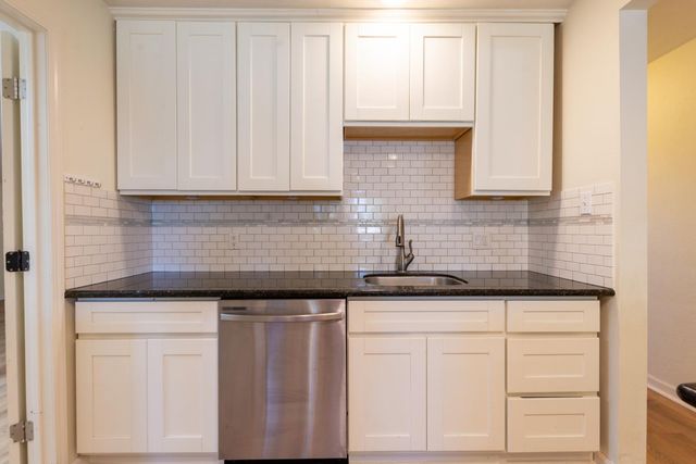 142 Penaranda Dr, Folsom, CA 95630