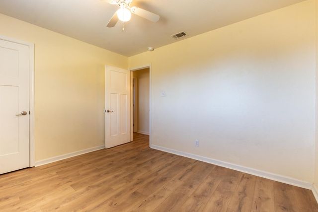 142 Penaranda Dr, Folsom, CA 95630