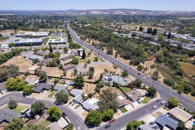 142 Penaranda Dr, Folsom, CA 95630