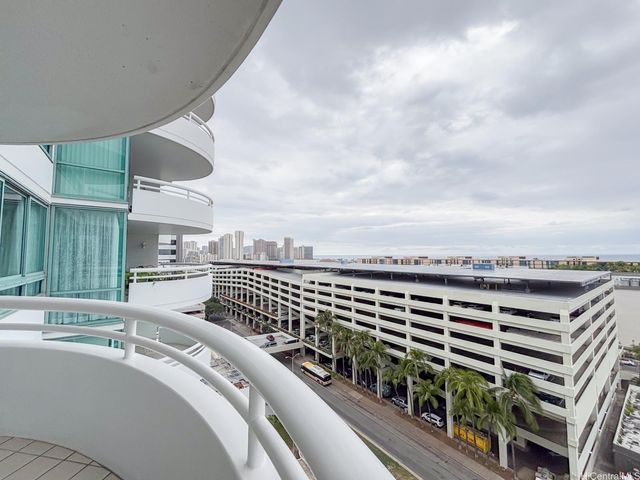 1341 Kapiolani Boulevard 16A, Honolulu, HI 96814