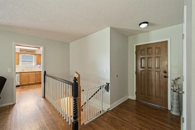 15629 Klamm Street, Basehor, KS 66007