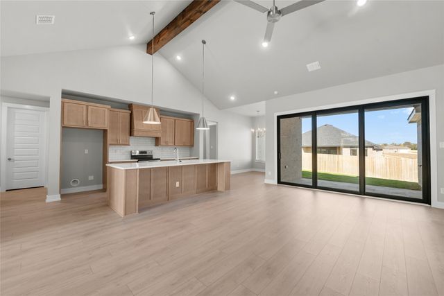 303 Boots Court, Lorena, TX 76655