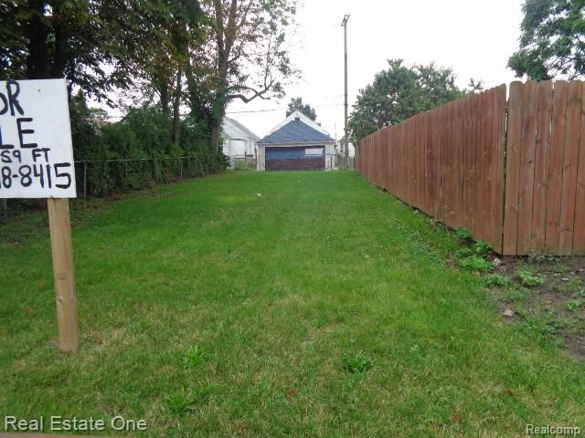 5142 Trowbridge Street, Hamtramck, MI 48212