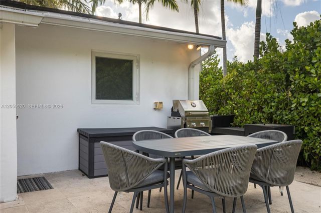 11403 NE 8th Avenue, Biscayne Park, FL 33161