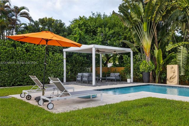 11403 NE 8th Avenue, Biscayne Park, FL 33161