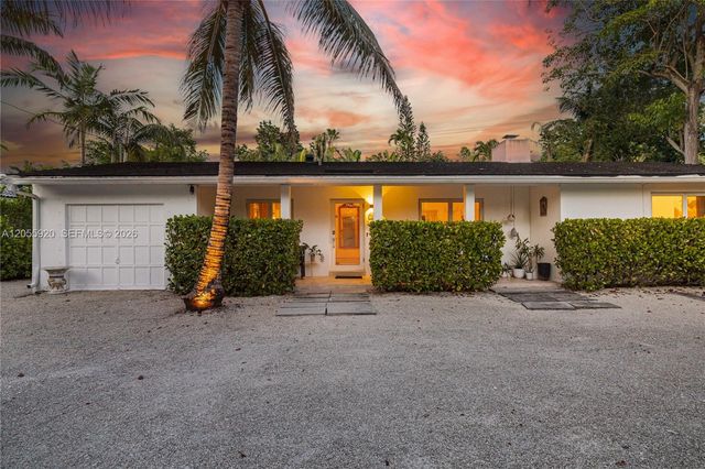 11403 NE 8th Avenue, Biscayne Park, FL 33161