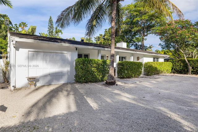 11403 NE 8th Avenue, Biscayne Park, FL 33161