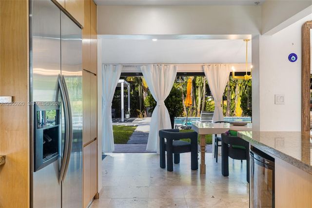 11403 NE 8th Avenue, Biscayne Park, FL 33161
