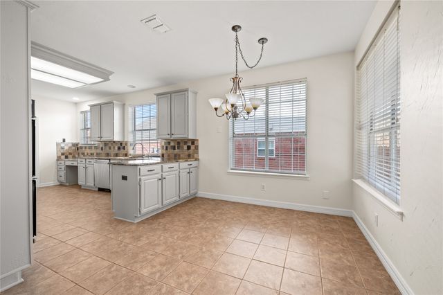 2716 Silver Maple Court, Flower Mound, TX 75028