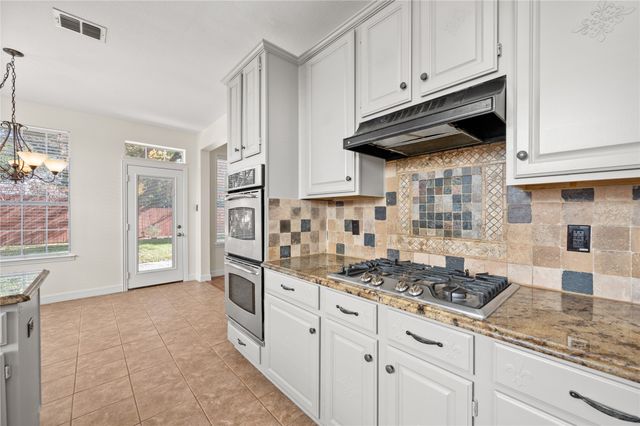 2716 Silver Maple Court, Flower Mound, TX 75028
