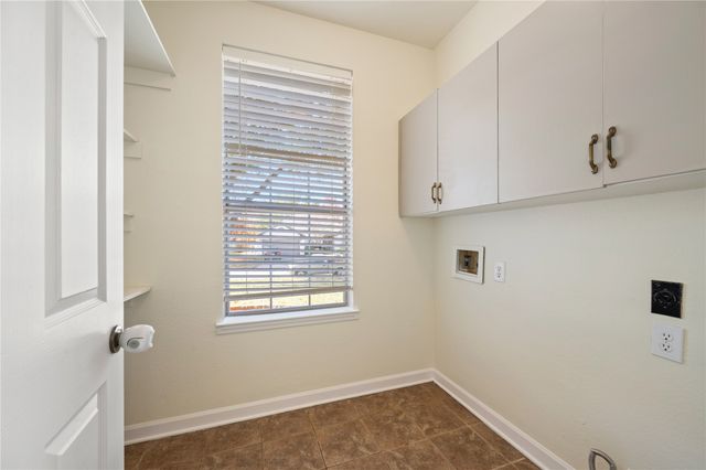 2716 Silver Maple Court, Flower Mound, TX 75028