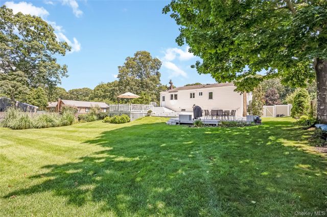 615 Sleepy Hollow Drive, Shirley, NY 11967