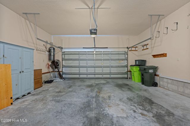 203 Neuchatel Court, New Bern, NC 28562