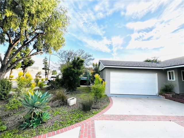 309 N Orange Avenue, Fullerton, CA 92833
