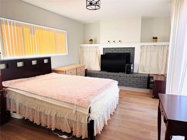 309 N Orange Avenue, Fullerton, CA 92833