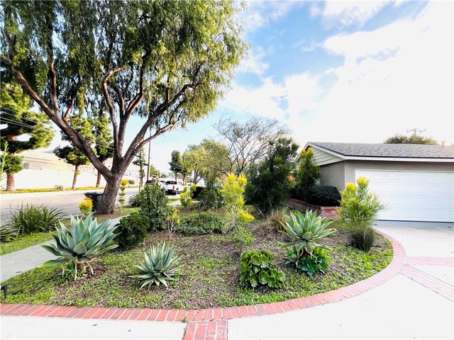 309 N Orange Avenue, Fullerton, CA 92833