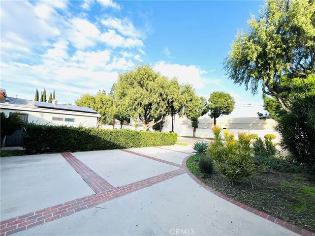 309 N Orange Avenue, Fullerton, CA 92833