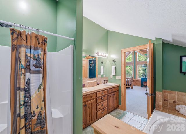207 Walela Trail, Maggie Valley, NC 28751