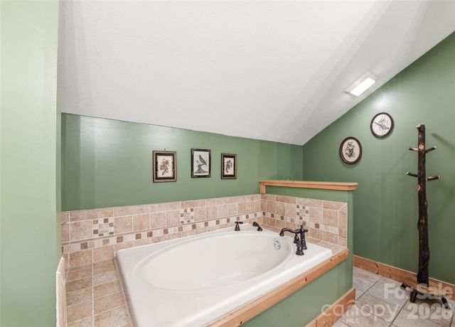 207 Walela Trail, Maggie Valley, NC 28751