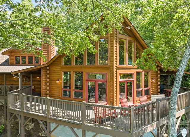 207 Walela Trail, Maggie Valley, NC 28751