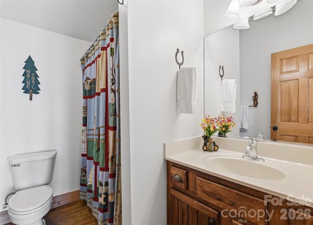 207 Walela Trail, Maggie Valley, NC 28751