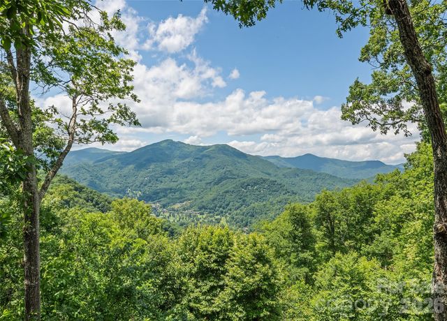 207 Walela Trail, Maggie Valley, NC 28751