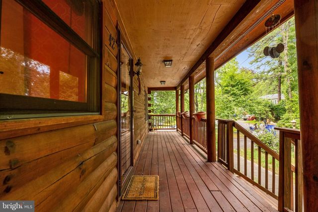 42 CHANDLER ST, Browns Mills, NJ 08015