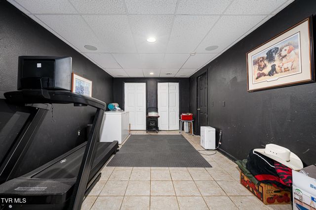4314 Summerfield Drive, Piney Flats, TN 37686