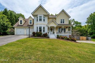 4314 Summerfield Drive, Piney Flats, TN 37686