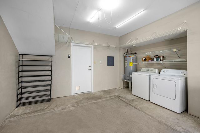 1829 Augusta Drive 28, Houston, TX 77057