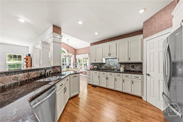 1660 Maple Ridge Drive, Loganville, GA 30052
