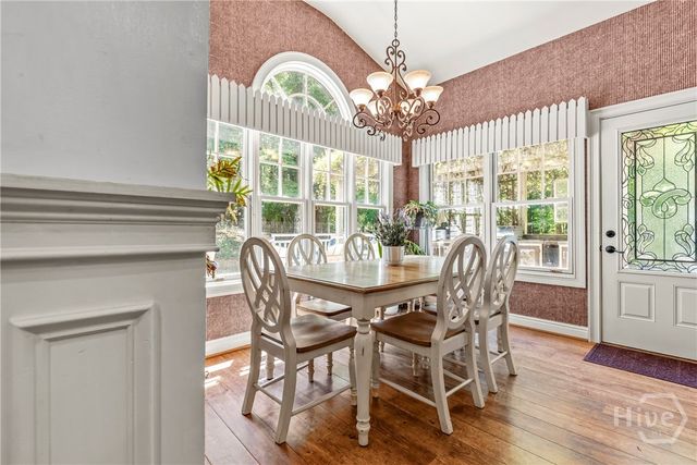 1660 Maple Ridge Drive, Loganville, GA 30052