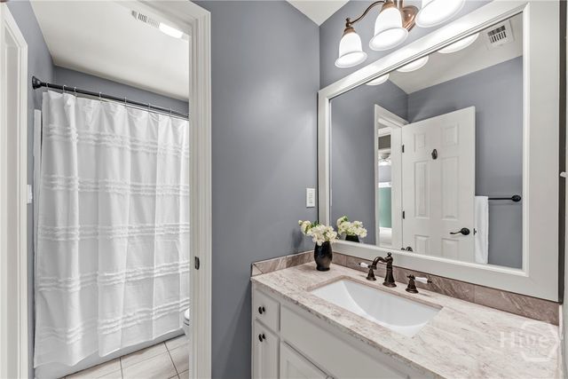 1660 Maple Ridge Drive, Loganville, GA 30052